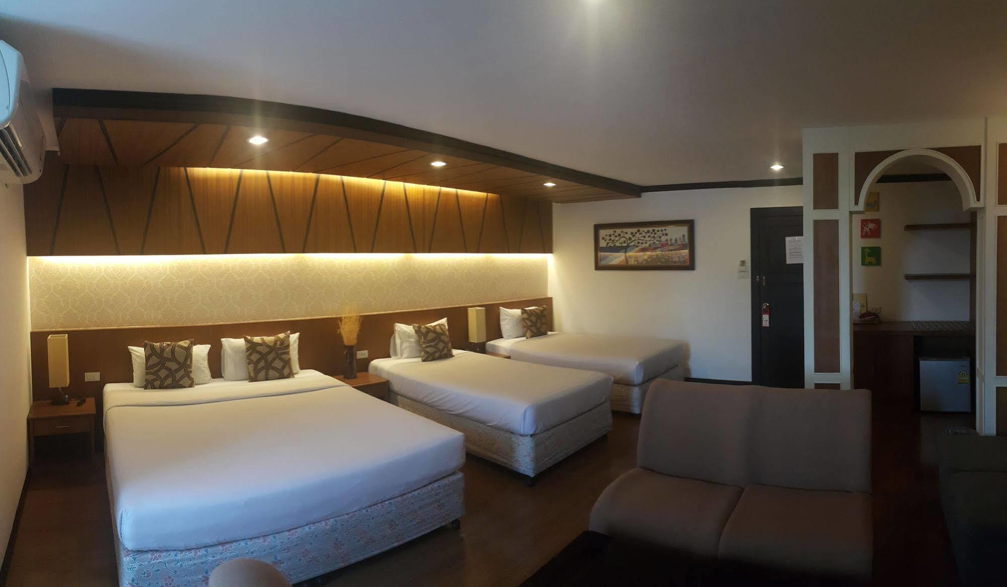 Windmill Resort Hotel Pattaya Exterior foto